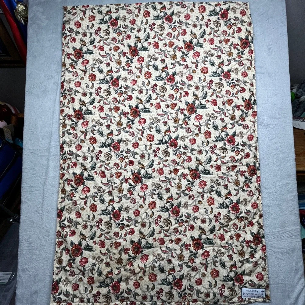 Handcrafted Bird Patchwork Tied Quilt 52x34 Green Gold Floral Reversable